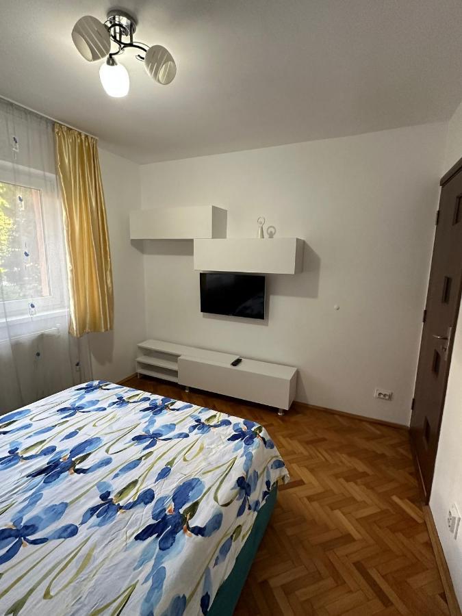 Апартаменты Apartament Untold Турда Экстерьер фото